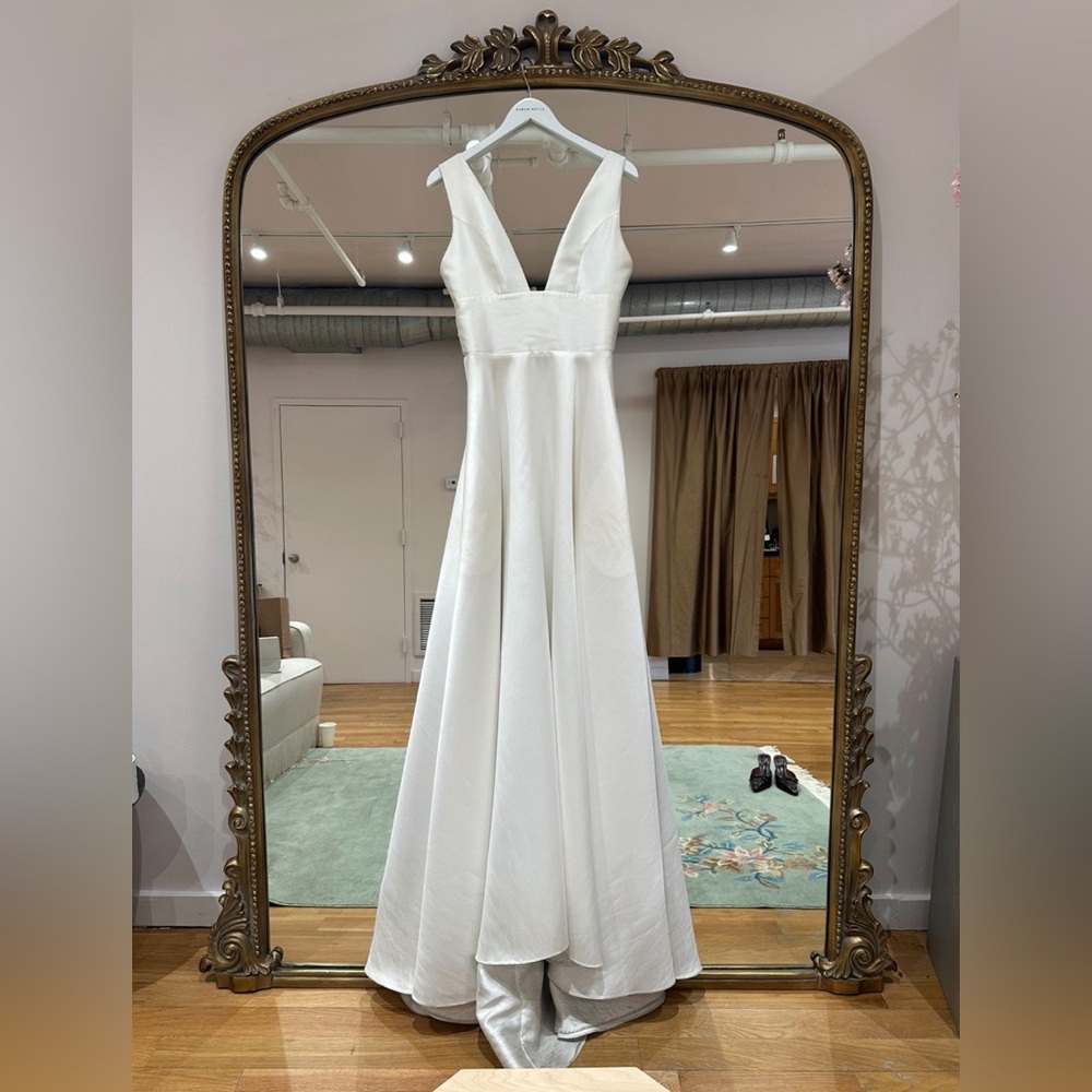 Sarah Seven Amara Gown - Pristine Condition - Picture 3 of 7